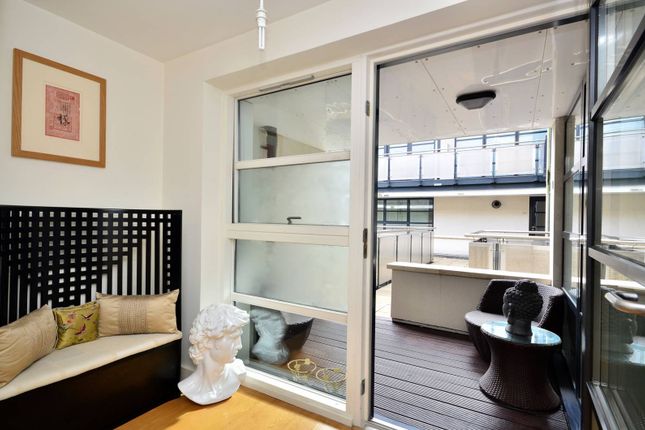 Flat for sale in Candlemakers Apartments, York Road, Battersea, London