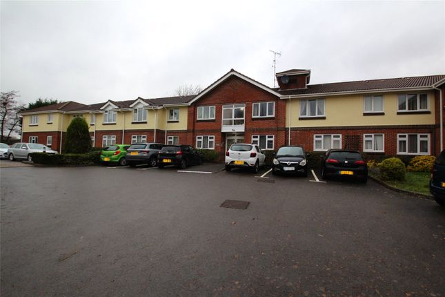 Flat for sale in Highlands Road, Fareham, Hampshire