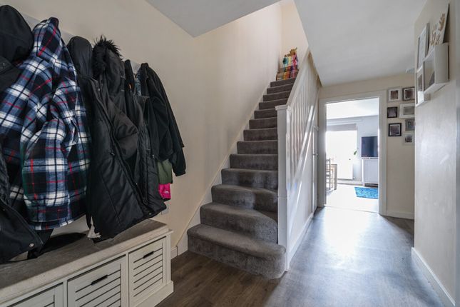 11 Nuthatch Place, Stansted photo 3