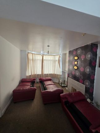 199, Runley Road, Luton photo 5