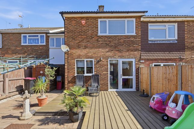 133, Neil Armstrong Way, Leigh-on-sea photo 4