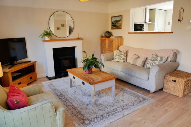 30, Water Mint Way, Calne photo 3