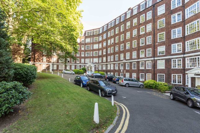 Flat to rent in Eton College Road, Belsize Park