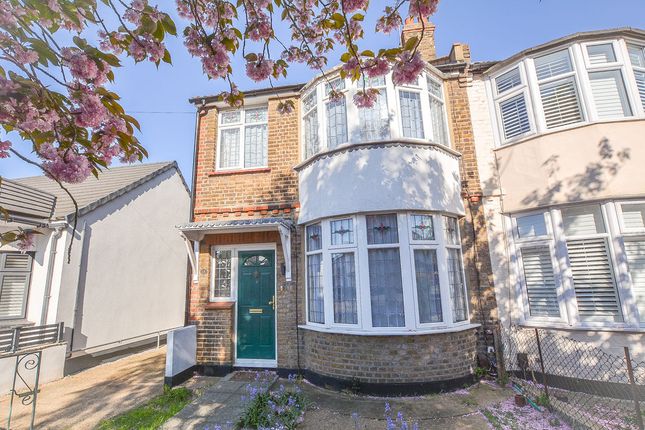 3-bed semi-detached on 18, Ely Road, Southend-On-Sea, £350,000