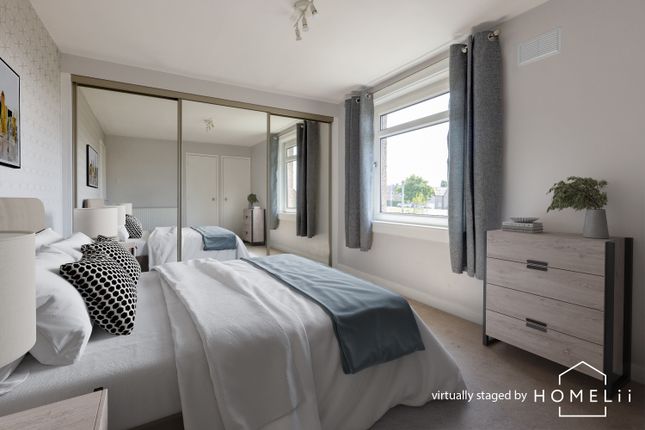33, Clermiston Hill, Edinburgh photo 4
