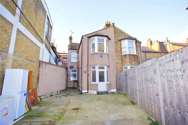 10, Westbury Avenue, London photo 4