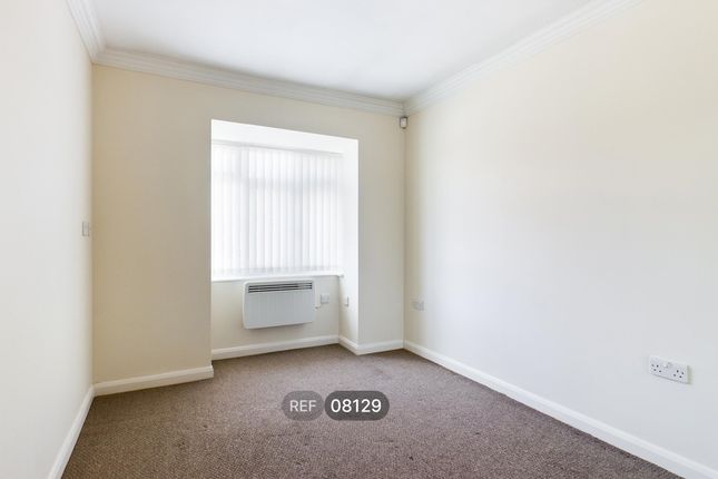 Penshurst Avenue, Hessle photo 4
