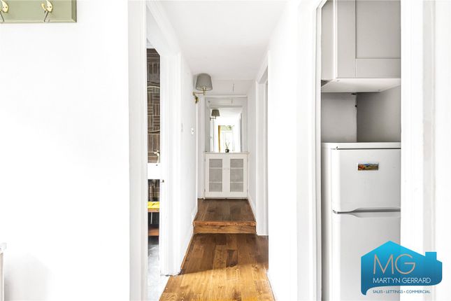 Flat for sale in Station Road, London