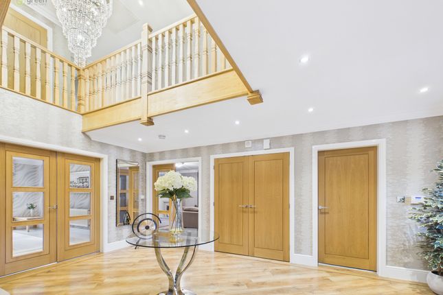 27, Pinfold Hill, Lichfield photo 2