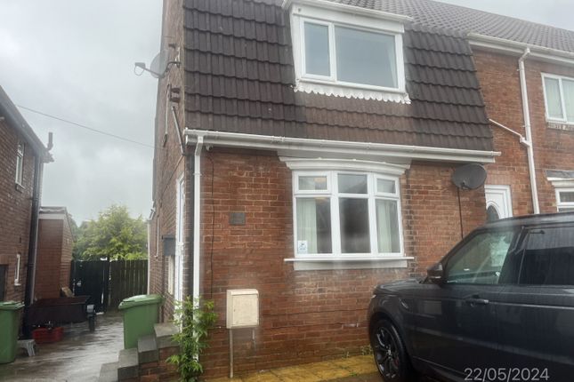 Thumbnail Semi-detached house to rent in Williamson Square, Wingate, County Durham