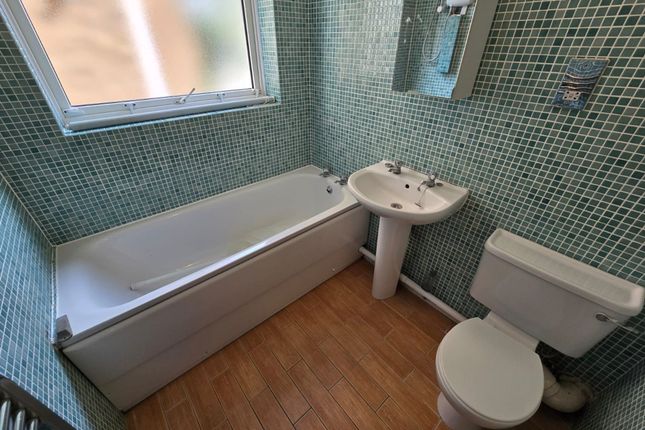 2 Chudleigh, Sidcup photo 5