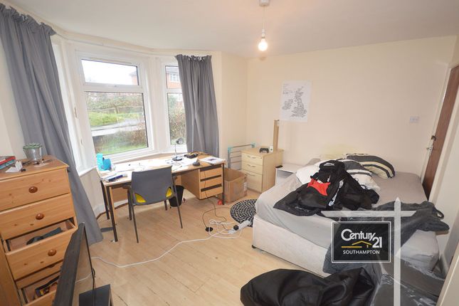 Broadlands Road, SOUTHAMPTON photo 2