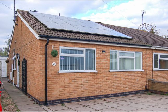 Thumbnail Bungalow for sale in Amberley Close, Leicester