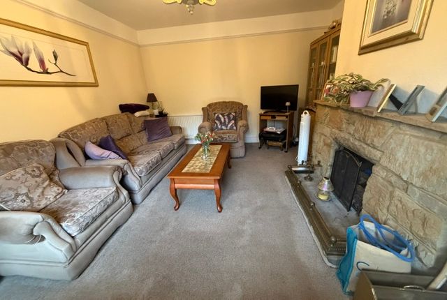 Brae Cottage, Hermitage Lane, East Grinstead photo 2