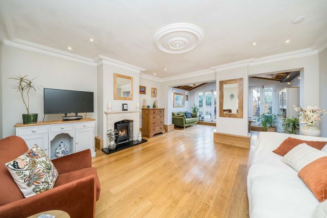53, Gibbon Road, Kingston Upon Thames photo 4