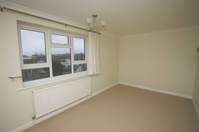 11 Esplanade Court, Eastern Esplanade, Southend On Sea photo 4