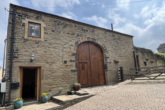 1-bed house on The Barn, Towngate, Huddersfield, £298,000