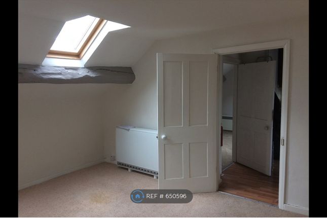 Access To Kitchen And Bedroom