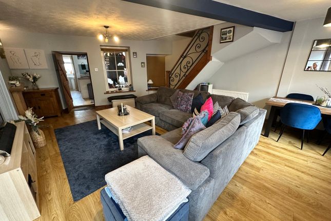 15, Orchard Street, Brecon photo 3