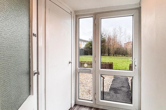 10, Denholm Drive, Wishaw photo 2