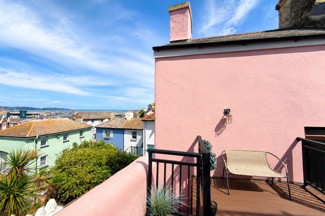 Lantern Cottage, 9, St. Peters Hill, Brixham photo 2