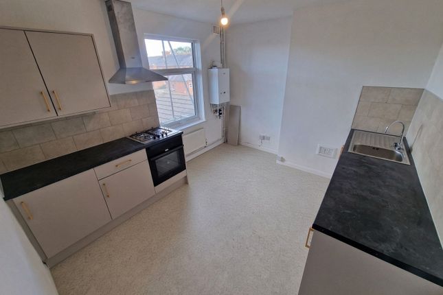 Flat 4, 3 Westleigh Road, Leicester photo 4