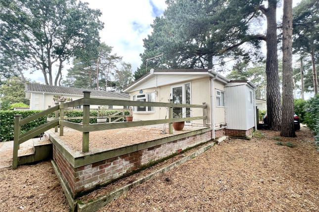Thumbnail Mobile/park home for sale in Worley Way, Lone Pine Park, Ferndown, Dorset
