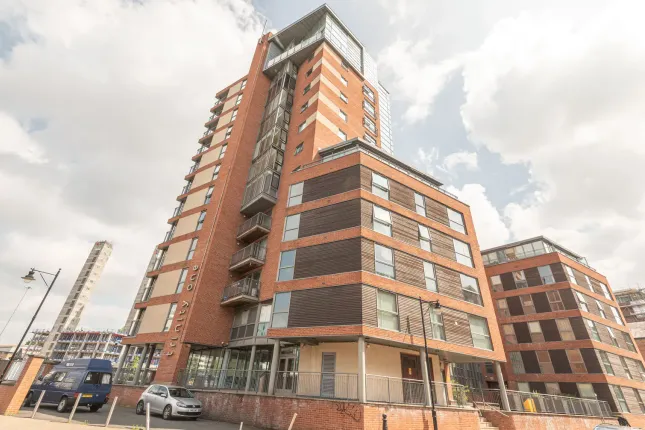 1-bed flat on 301 Trinity One, East Street, Leeds, £99,000