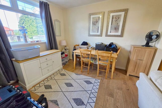 9, Clark Street, Barnsley photo 5