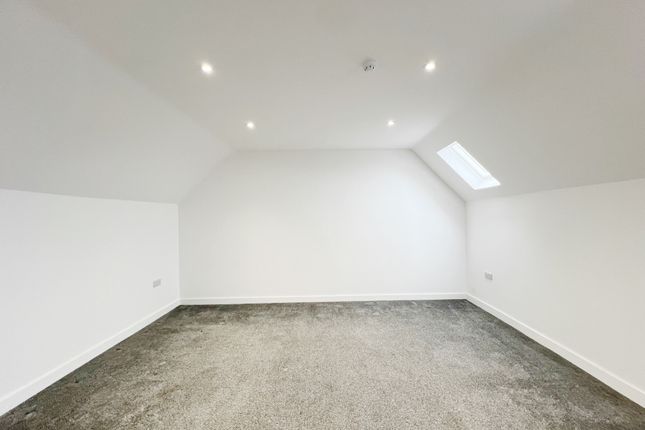 539C, Swindon photo 4