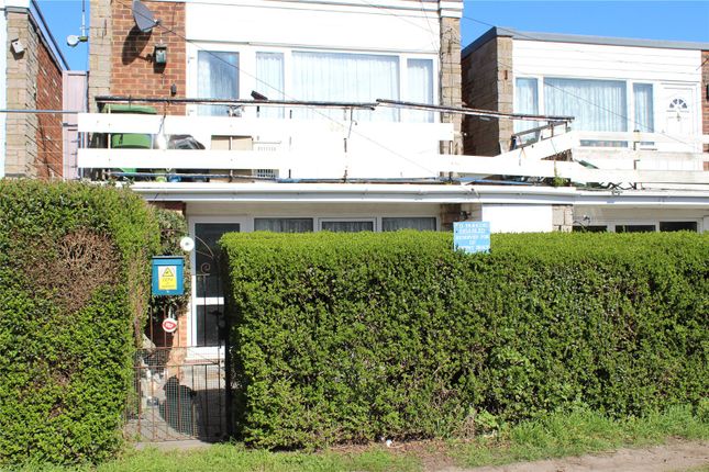 157, Sheppey Beach Villas, Leysdown-on-Sea photo 2