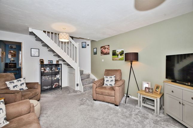 31, Willow Drive, Shepton Mallet photo 3