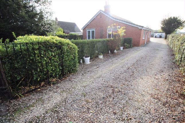 Thumbnail Detached bungalow for sale in Newark Road, Wellow, Newark