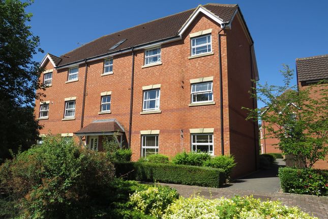 Flats for Sale in Warwick, Warwickshire - Warwick, Warwickshire ...