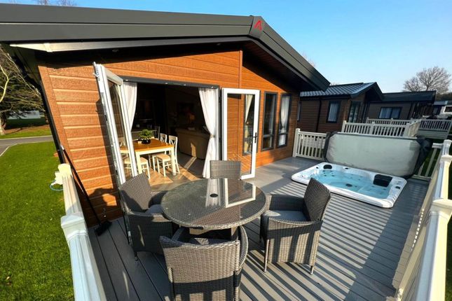 Holiday Home, Atlas Debonaire Lodge, Warlington Lane, York photo 4