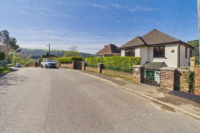 Green Tops Cwm Farm Road, Abertillery photo 4