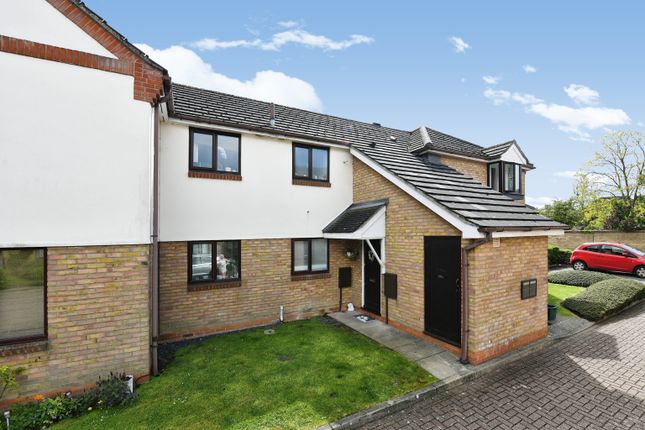 Thumbnail Maisonette for sale in Chester Place, Chelmsford