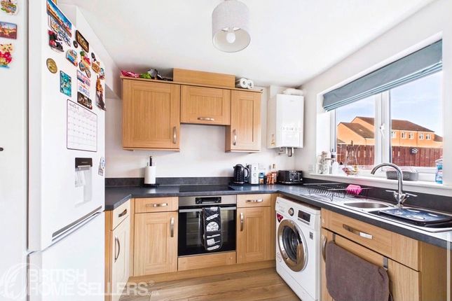63, Greatham Avenue, Durham photo 2