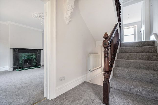 Sydney Farmhouse, 3, Bath Road, Chippenham photo 3