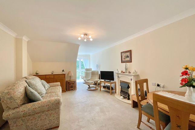 38 Joules Court Crown Street, Stone photo 4