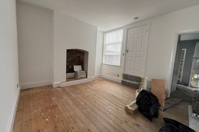 77, Rotherham photo 2