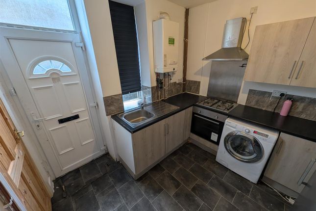 3A, Vale Street, Keighley photo 4