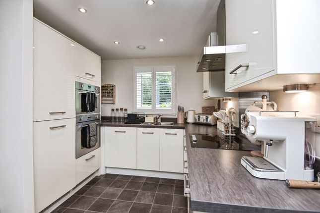 Flat A, 7, New Quay Road, Lancashire photo 3