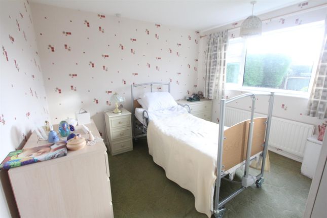 3 Bed Detached Bungalow For Sale In Balliol Road Burbage