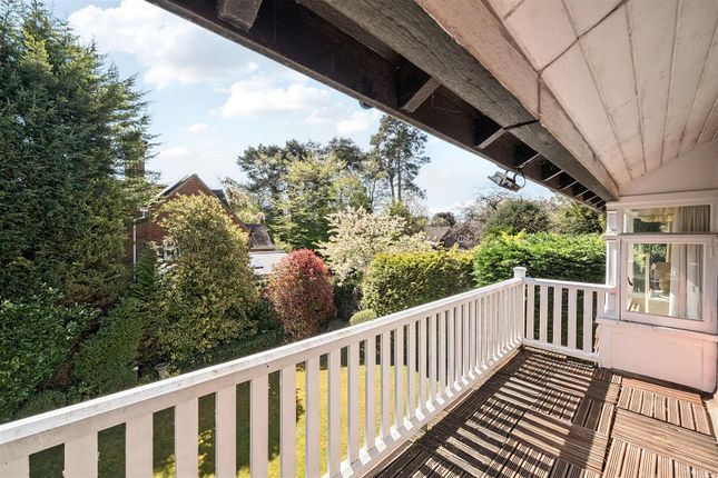 Berkeley, 11, Heatherdene Avenue, Crowthorne photo 3