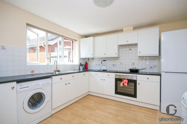 39, Sukey Way, Norwich photo 2