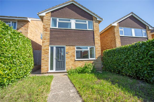 10, Roman Hackle Avenue, Gloucestershire photo 2