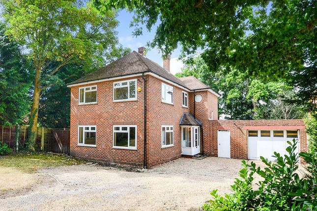 Thumbnail Detached house to rent in Hempstead Road, Watford, Hertfordshire