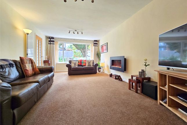 2, Philips Road, Rossendale photo 2