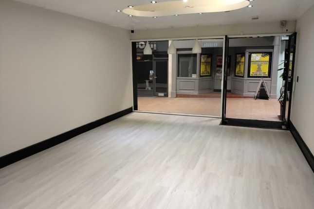 13 Picton Arcade, Swansea photo 3